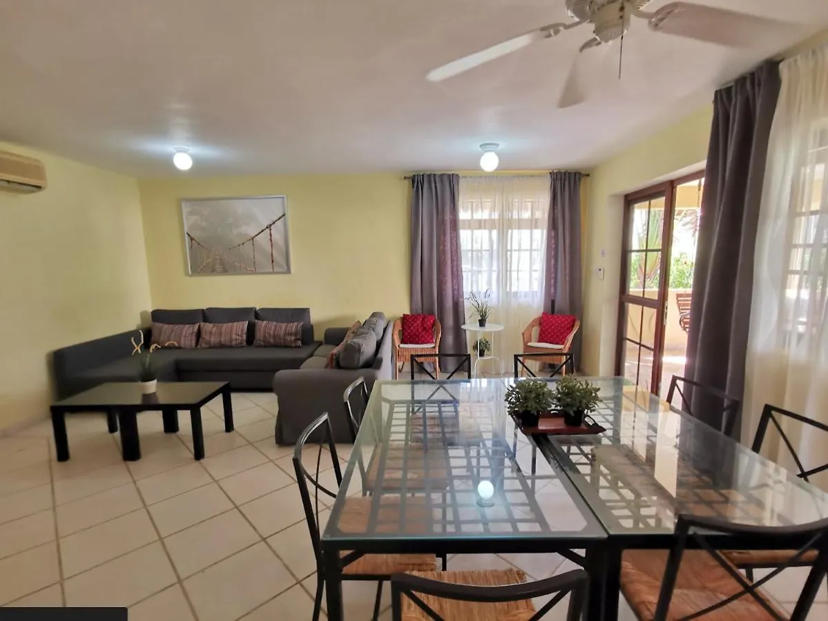 Tropicana Suites Deluxe Beach Club And Pool - Playa Los Corales Пунта-Кана 5*,  Доминиканская Республика